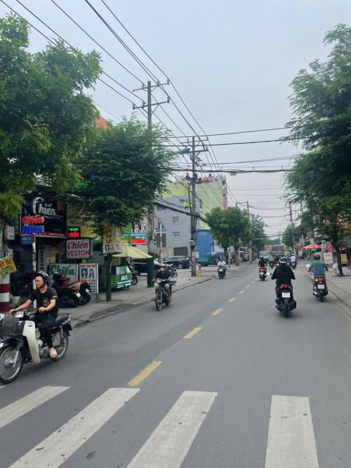 Nhà mới 6 tầng Mỹ Đình giá chỉ 6.8 tỷ, sở hữu ngay tiện nghi sang trọng.
